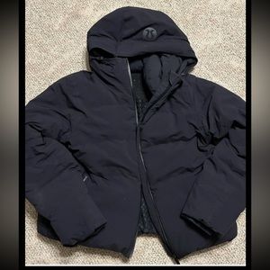 Lululemon crop puffer